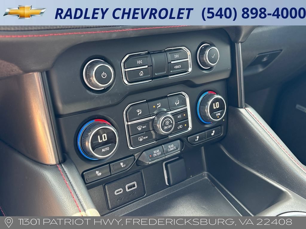 Used 2024 Chevrolet Tahoe RST w/ Luxury Package AWD/4WD image 10