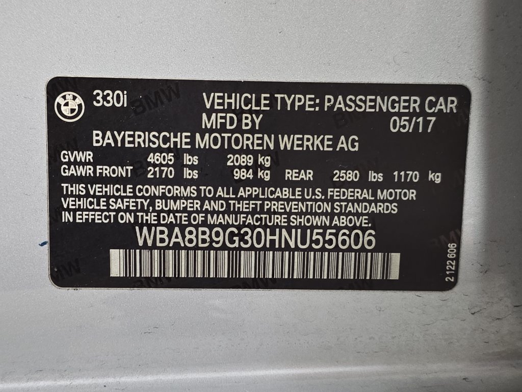 Used 2017 BMW 330i Sedan RWD image 32