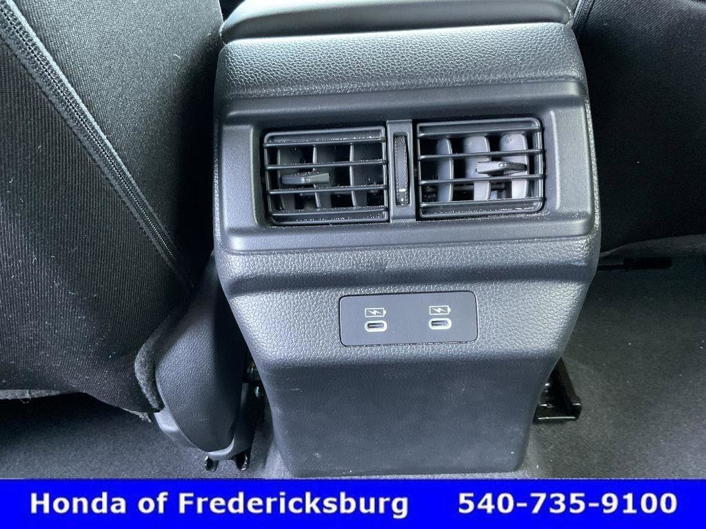 Used 2025 Honda Accord Sport image 36