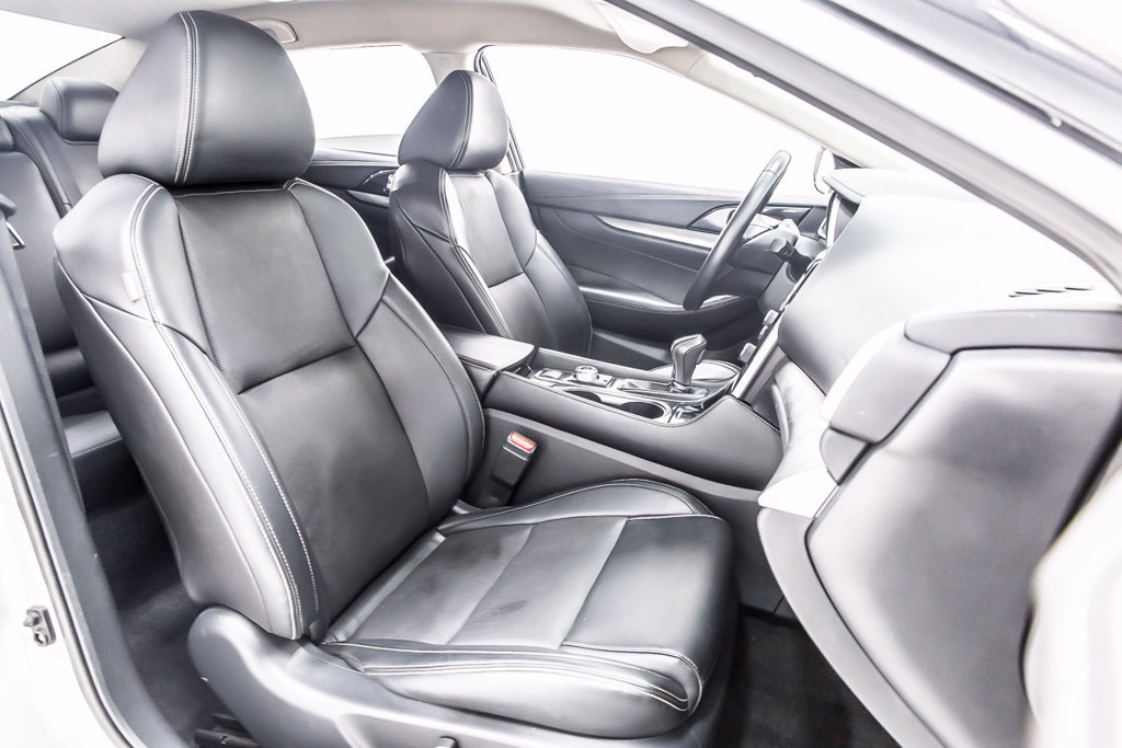 Used 2019 Nissan Maxima 3.5 SV w/ Floor Mat Group FWD image 34