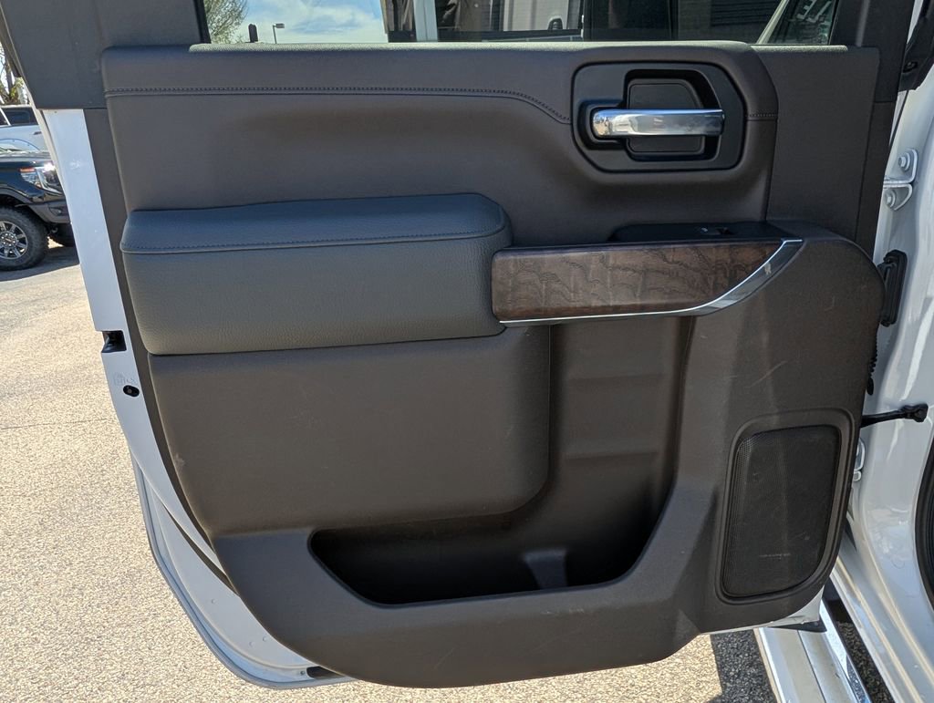 Used 2020 GMC Sierra 2500 Denali w/ Denali Ultimate Package AWD/4WD image 28