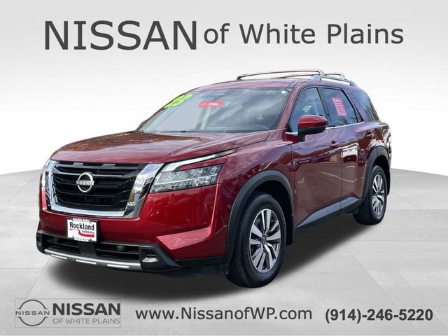 Certified 2023 Nissan Pathfinder SL AWD/4WD image 2