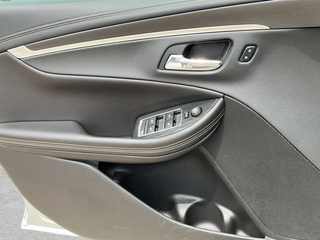 Used 2020 Chevrolet Impala LT FWD image 11