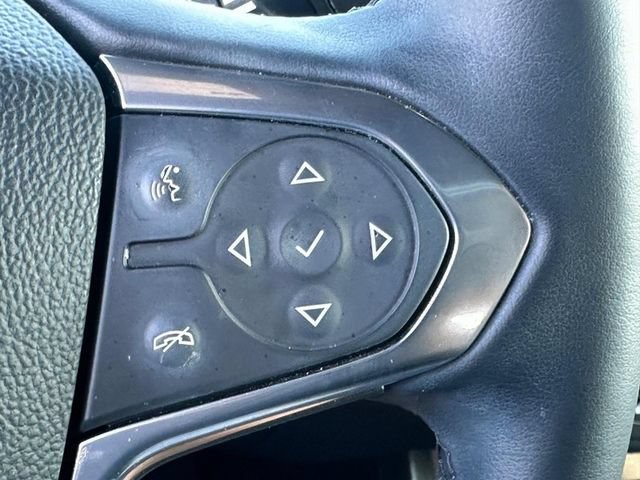 Used 2023 Chevrolet Traverse LT FWD image 20