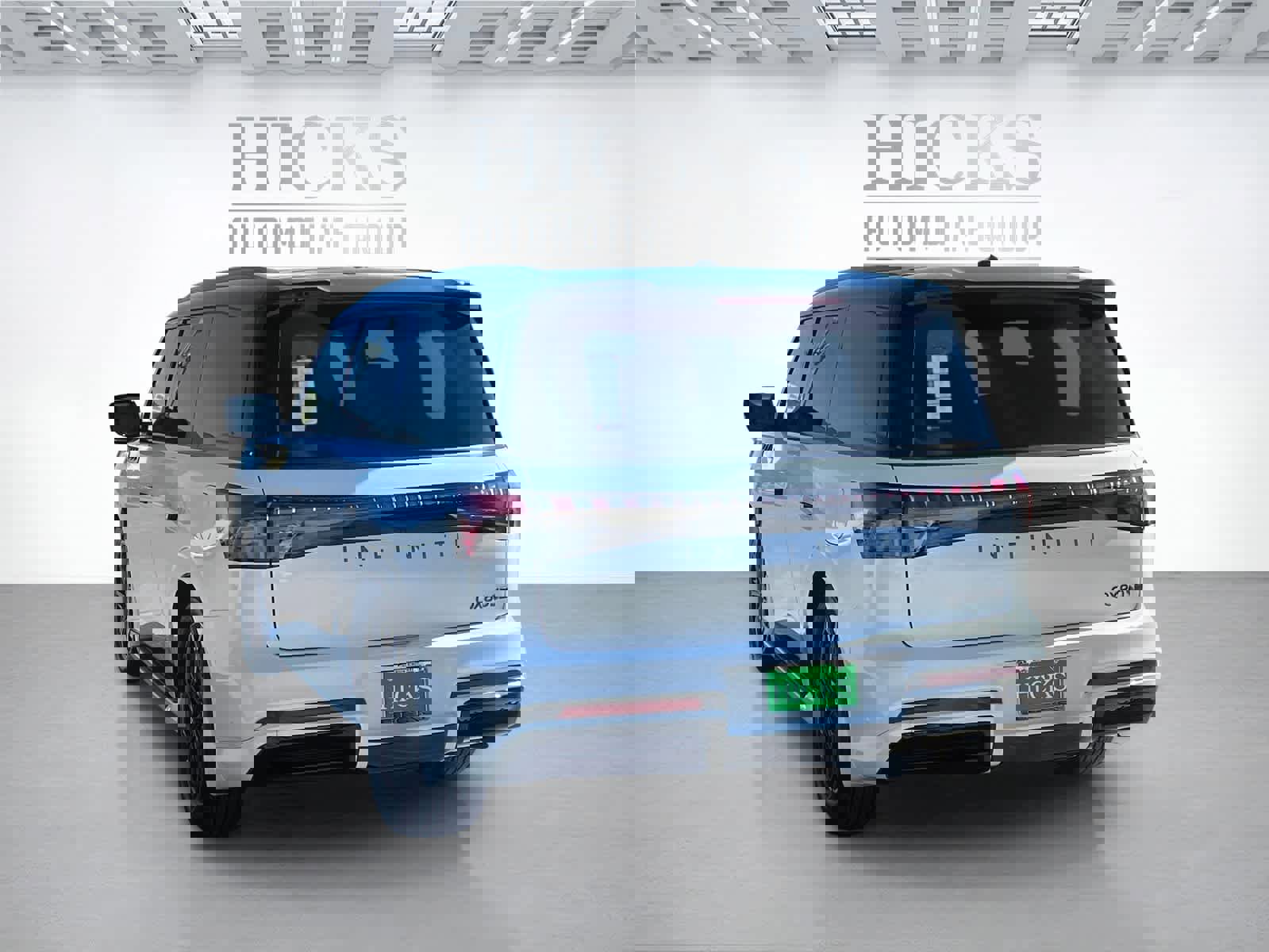 New 2026 INFINITI QX80 4WD w/ Premium Cargo Package image 7