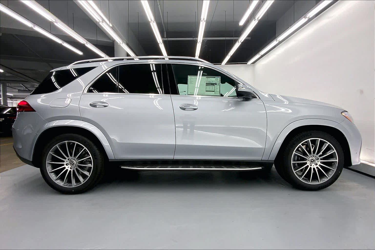New 2026 Mercedes-Benz GLE 450 4MATIC image 9