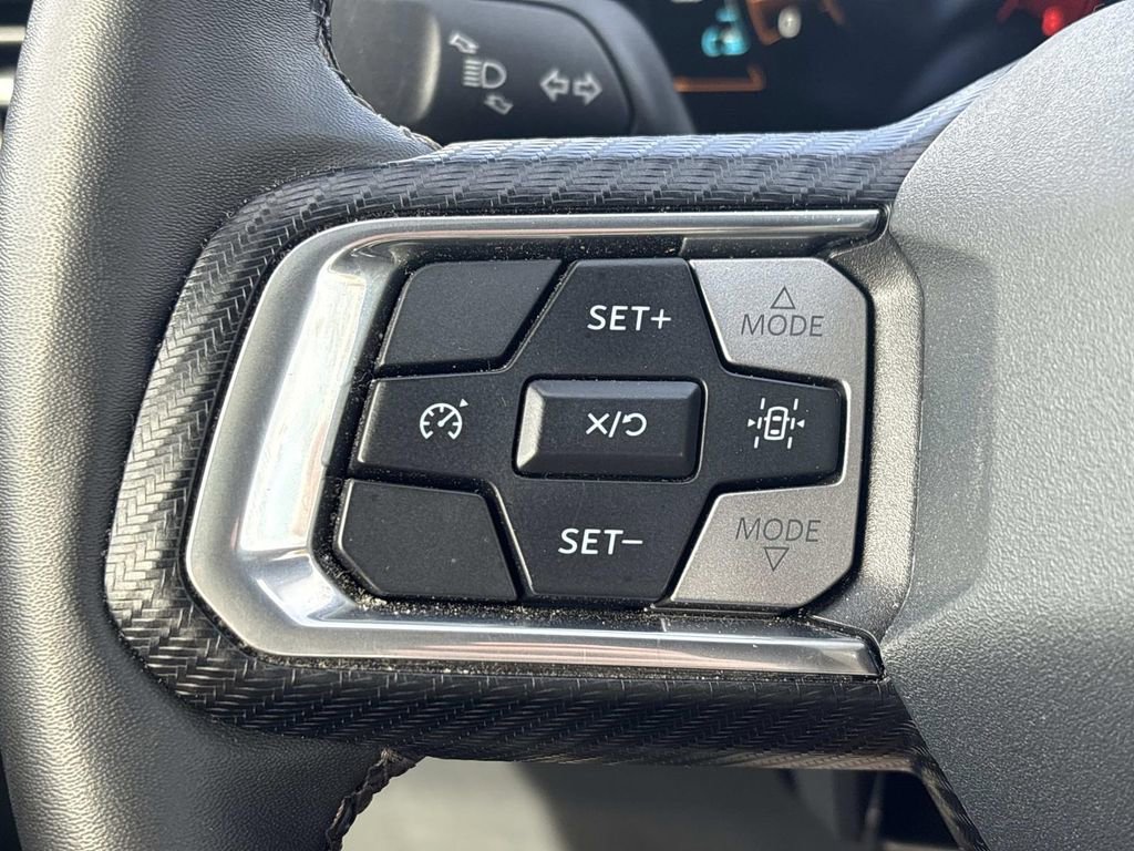 Used 2024 Ford Mustang EcoBoost image 25