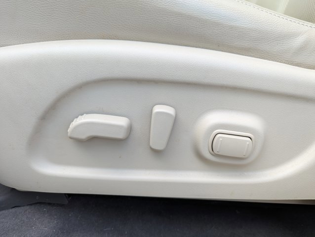 Used 2017 Nissan Murano SL image 11