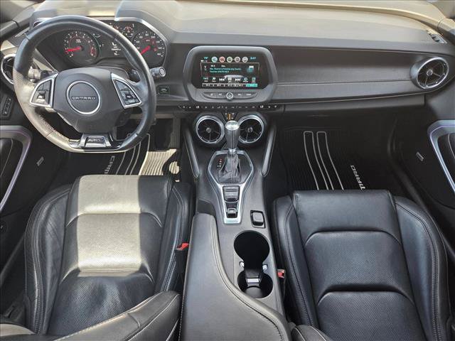 Used 2017 Chevrolet Camaro LT RWD image 21