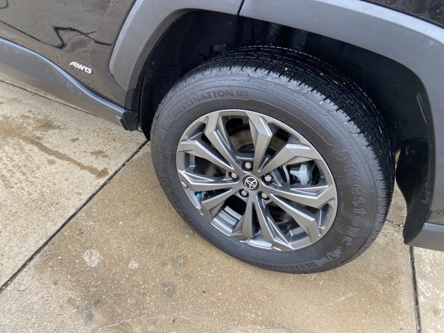 Used 2023 Toyota RAV4 Limited image 29