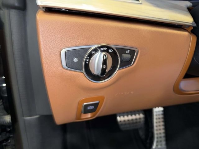 Used 2019 Mercedes-Benz E 450 4MATIC Cabriolet image 19