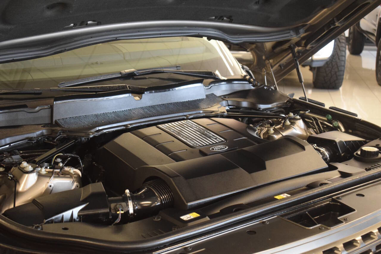 Used 2017 Land Rover Range Rover image 74