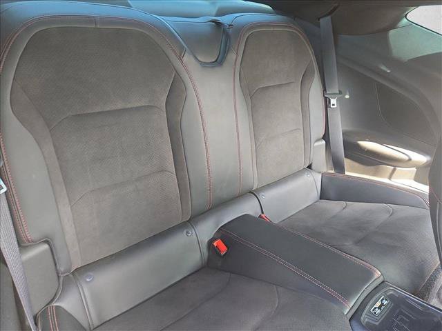Used 2021 Chevrolet Camaro ZL1 RWD image 19