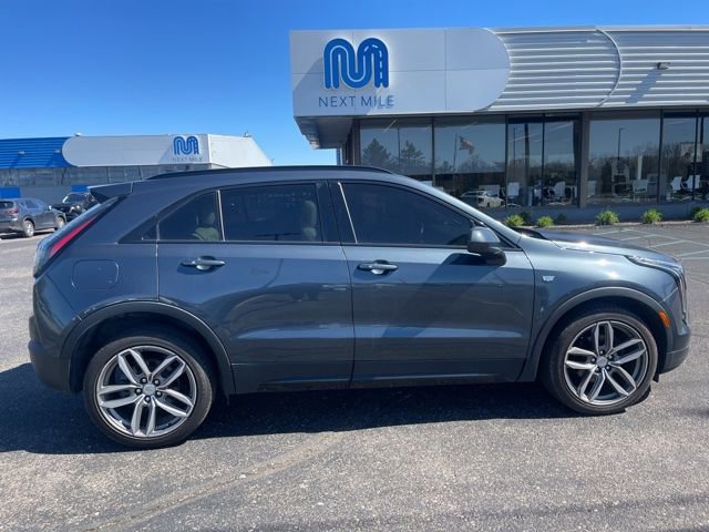 Used 2019 Cadillac XT4 Sport w/ Driver Awareness Package FWD image 6