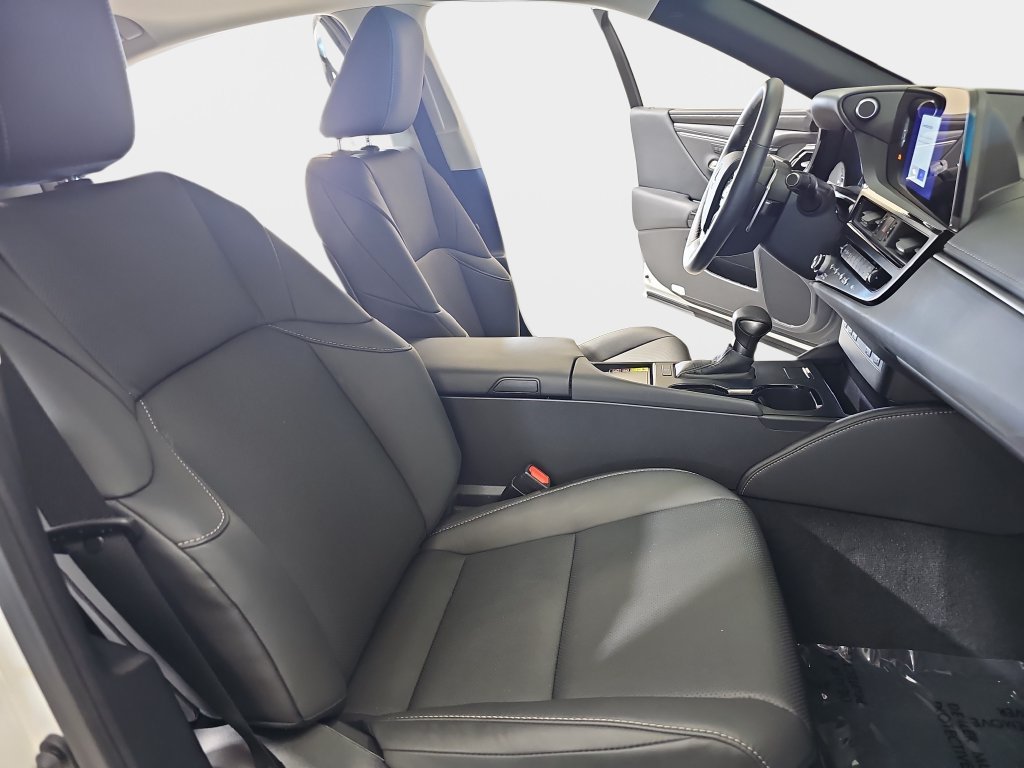 Certified 2025 Lexus ES 350 w/ Premium Package FWD image 10