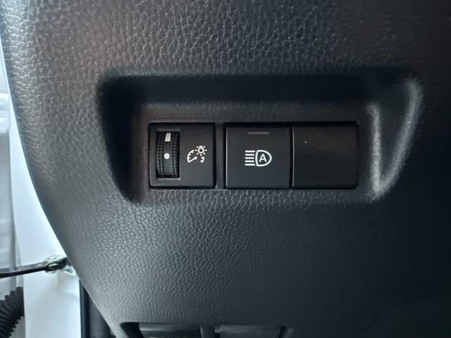 Certified 2024 Toyota RAV4 LE image 28