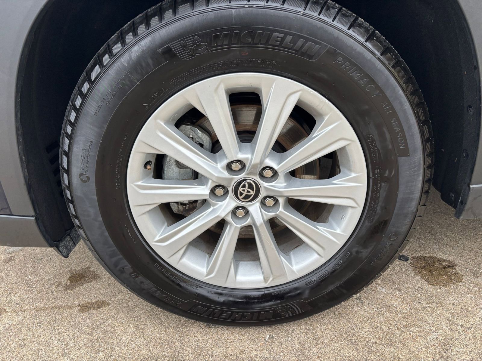 Used 2025 Toyota Grand Highlander FWD image 31