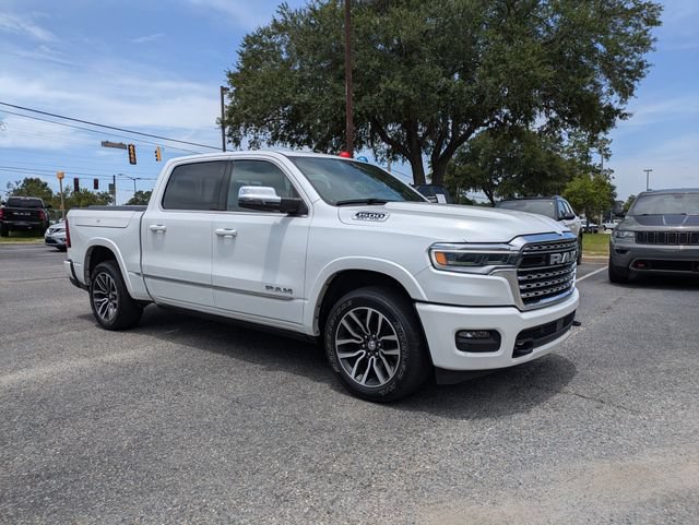 Used 2025 RAM 1500 Limited AWD/4WD image 3