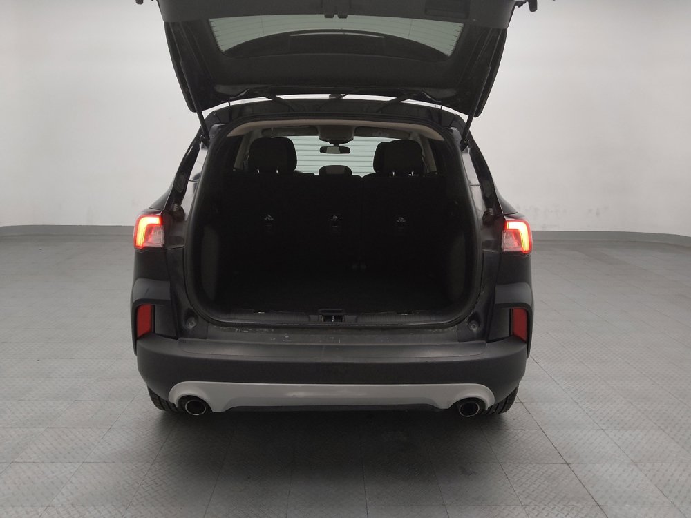 Used 2020 Ford Escape SE image 29