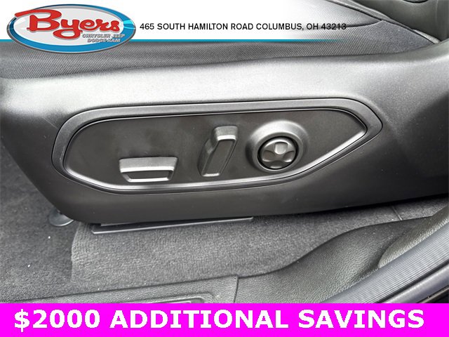 New 2025 Jeep Grand Cherokee Altitude image 14