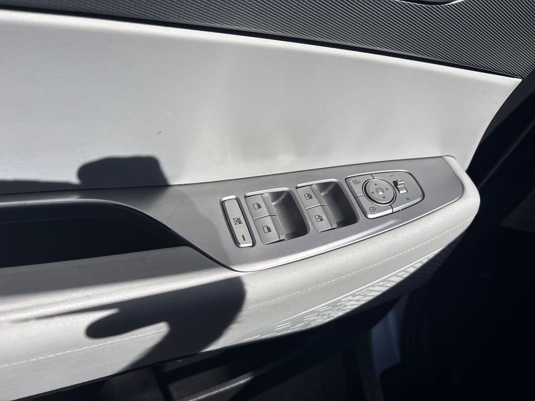 Used 2021 Hyundai Palisade SE image 9