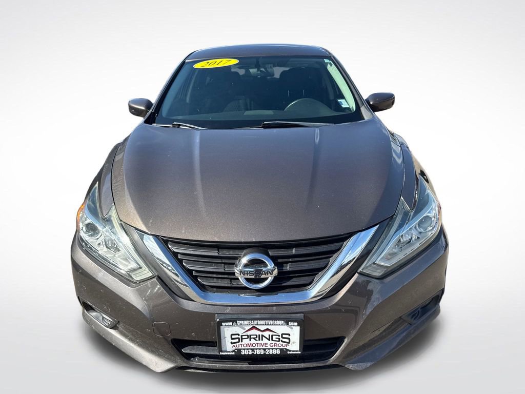 Used 2017 Nissan Altima 2.5 SV FWD image 8