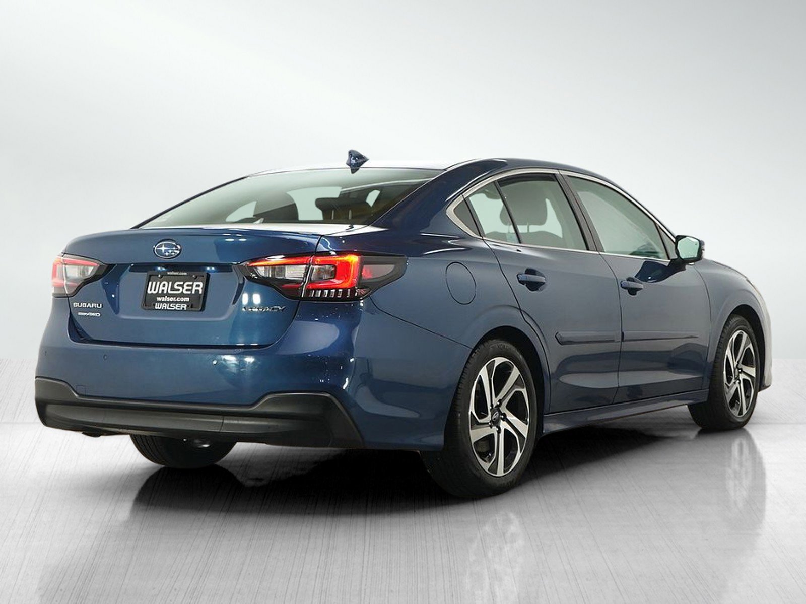 Used 2022 Subaru Legacy Limited AWD/4WD image 5