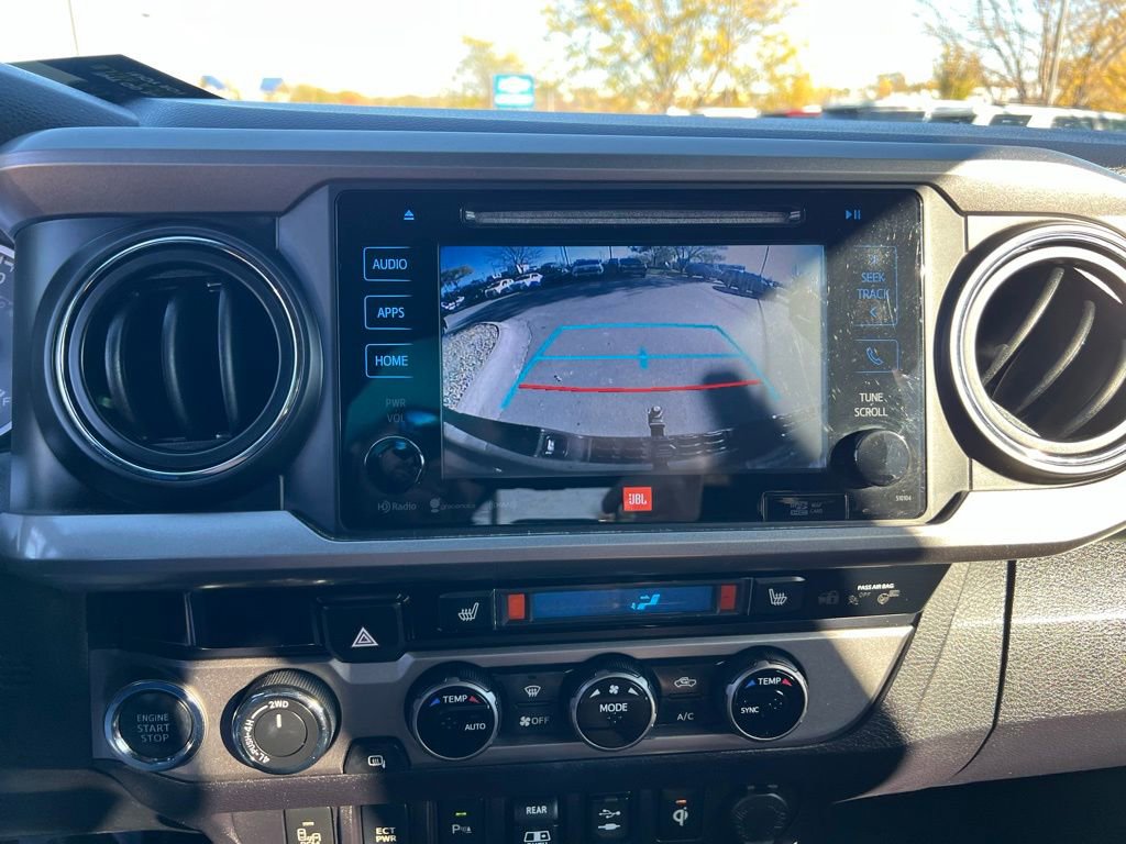 Used 2018 Toyota Tacoma Limited image 36