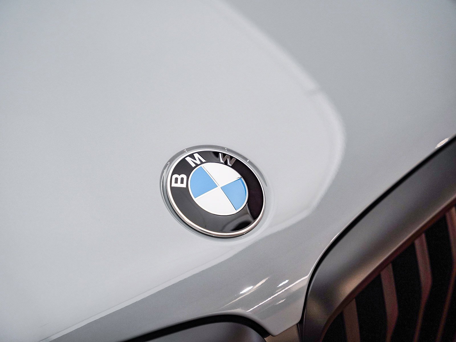 New 2026 BMW X5 xDrive40i w/ M Sport Package image 6