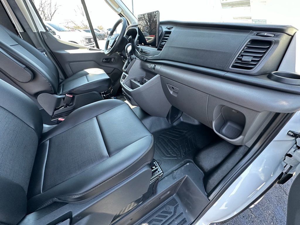 New 2026 Ford Transit 350 148 Medium Roof AWD w/ Load Area Protection Package image 19