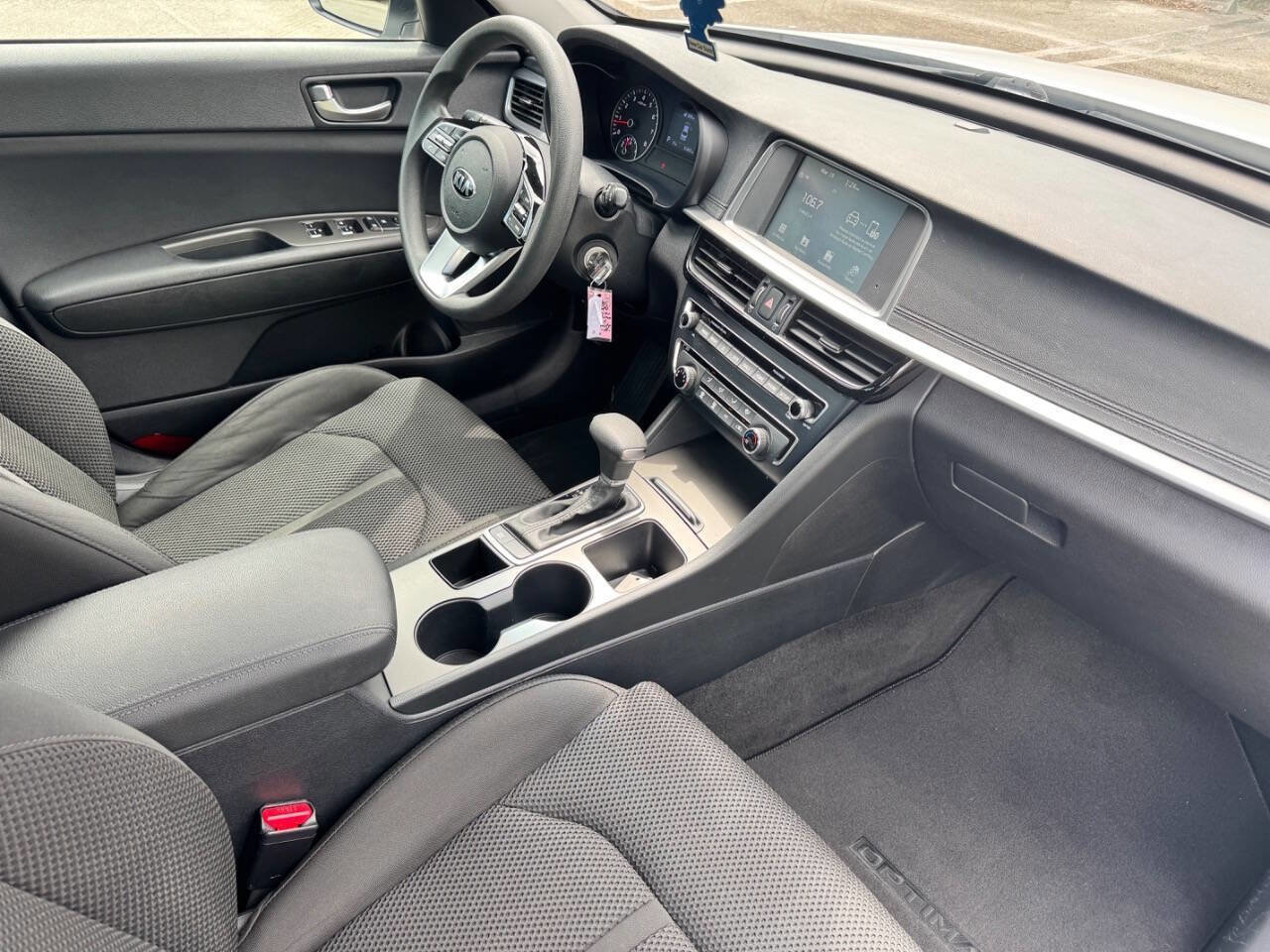 Used 2020 Kia Optima LX FWD image 16