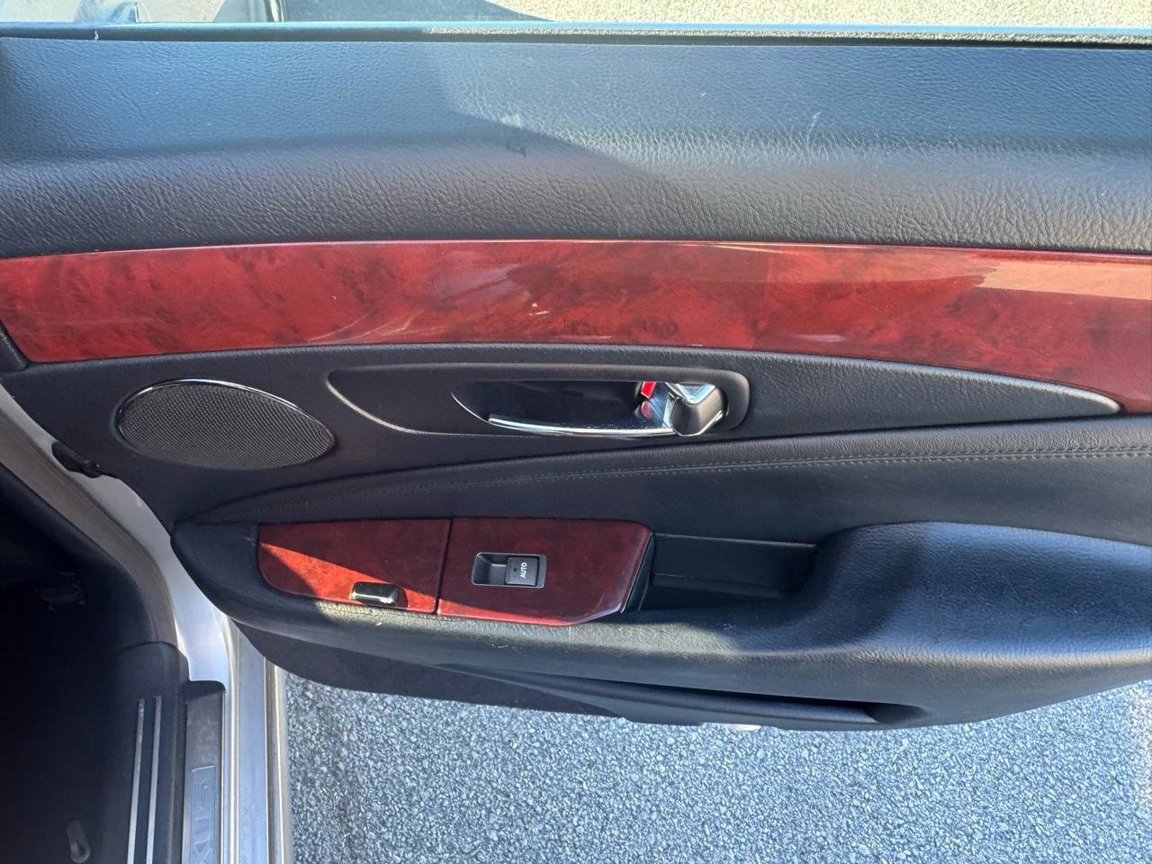 Used 2007 Lexus LS 460 RWD image 49