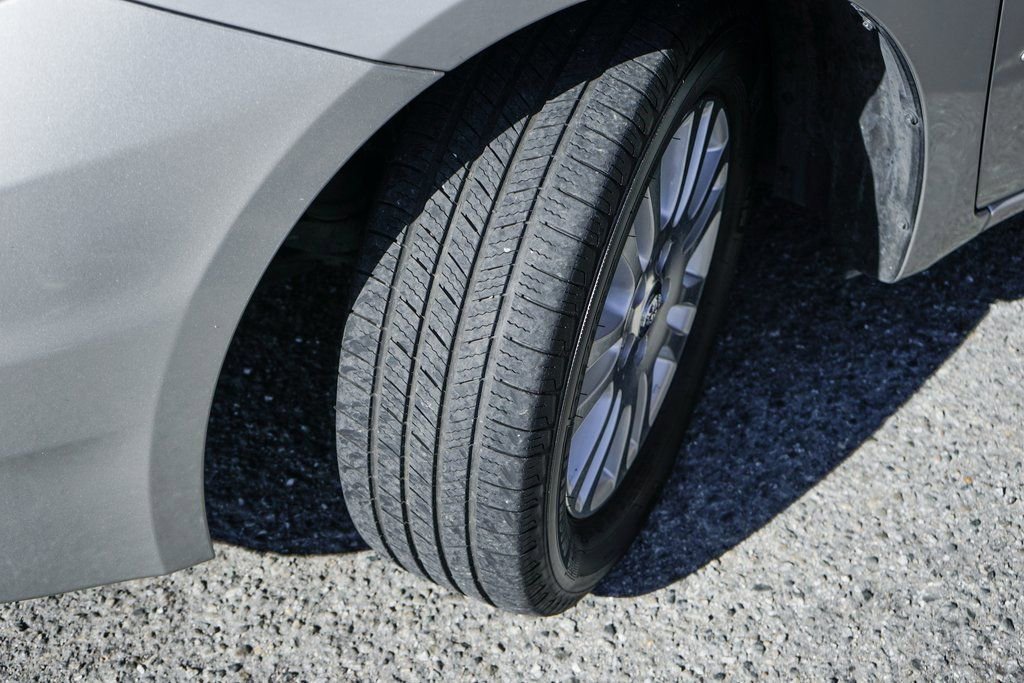 Used 2007 Toyota Sienna XLE image 46