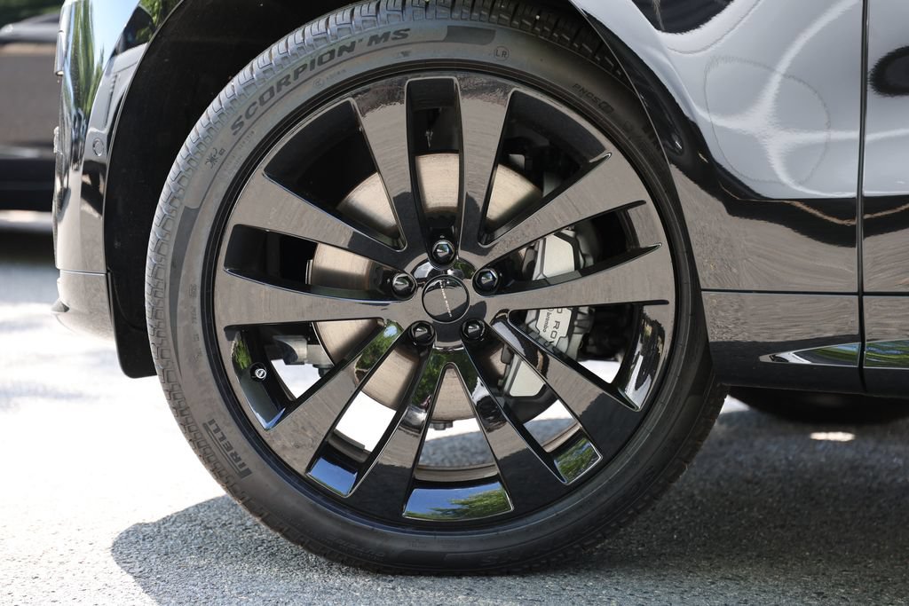 New 2026 Land Rover Range Rover Sport Dynamic SE AWD/4WD image 8