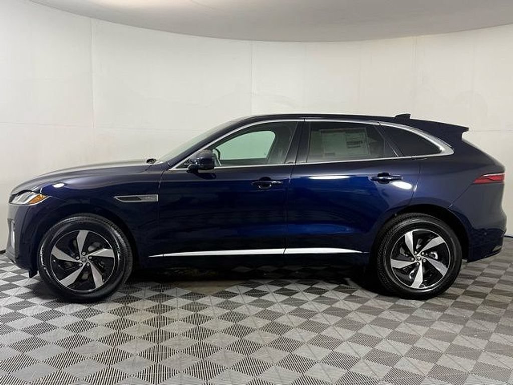 New 2026 Jaguar F-PACE R-Dynamic S AWD/4WD image 3