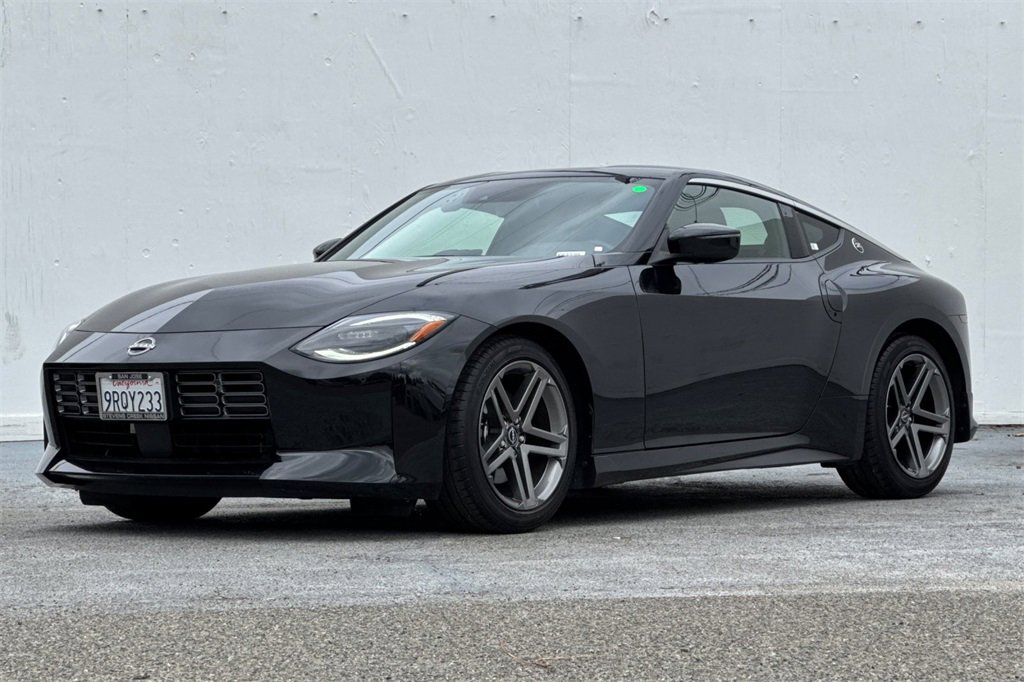 Used 2024 Nissan Z Sport w/ Floor Mat Package image 8