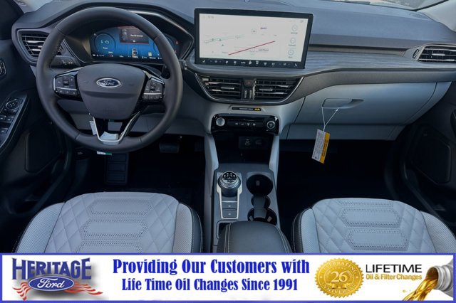 New 2024 Ford Escape SE w/ PHEV Premium Package FWD image 10