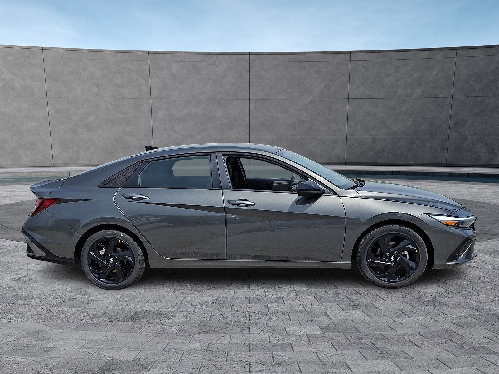 New 2026 Hyundai Elantra Sport image 8