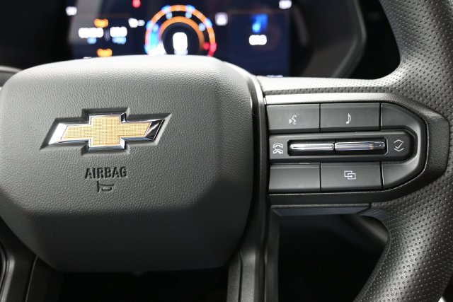 Used 2025 Chevrolet Colorado W/T RWD image 25