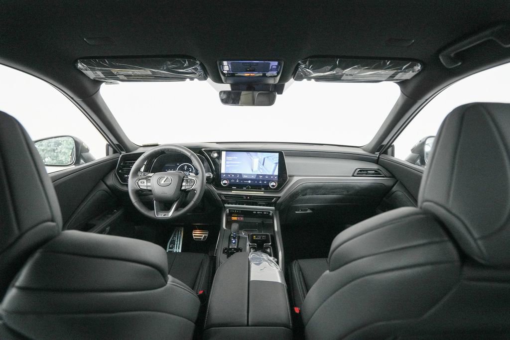 New 2026 Lexus TX 500h AWD image 13