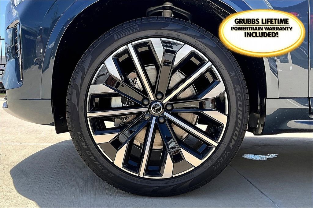 New 2026 Volvo XC90 B6 Plus w/ Protection Package Premier image 25