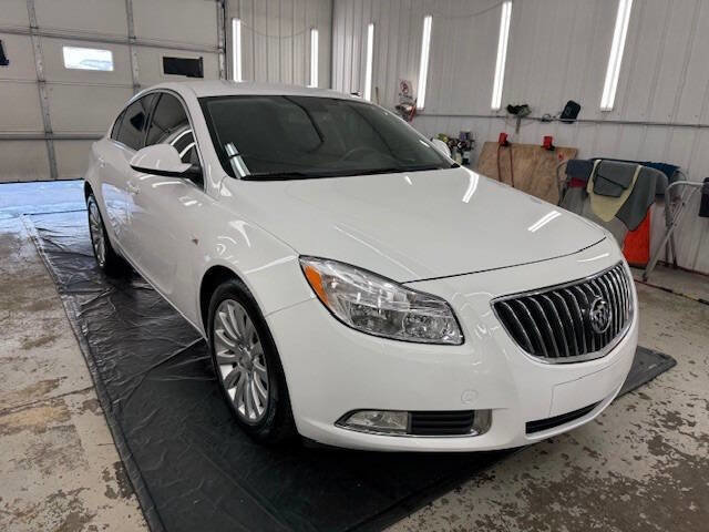 Used 2011 Buick Regal CXL image 4