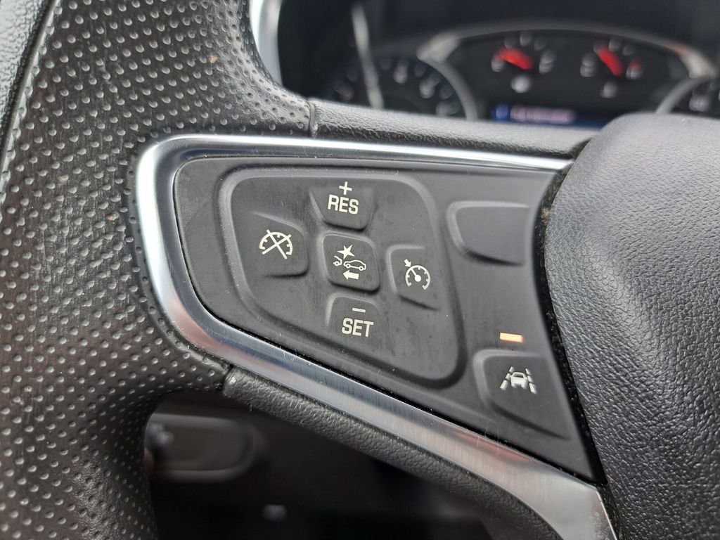 Used 2021 Chevrolet Equinox LT FWD image 14