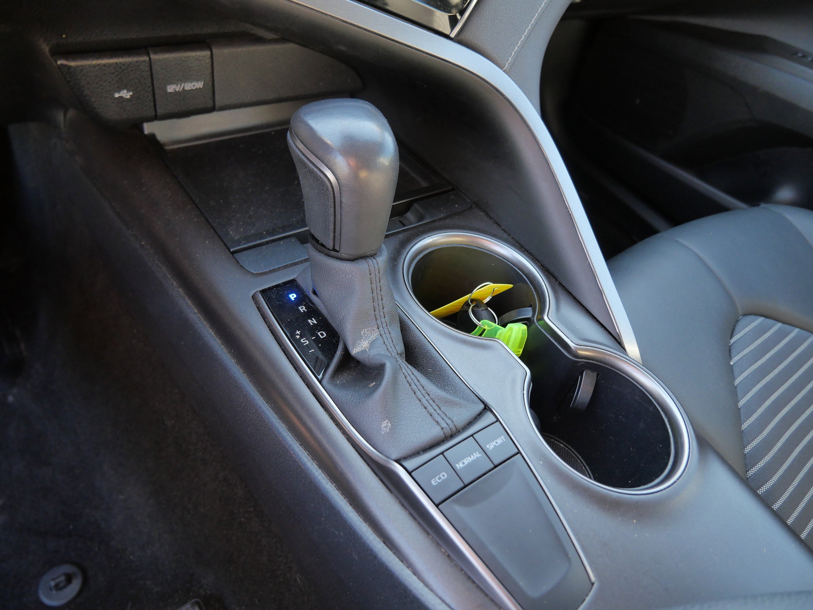 Certified 2024 Toyota Camry SE FWD image 25