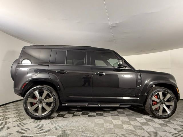 New 2026 Land Rover Defender 110 X image 9