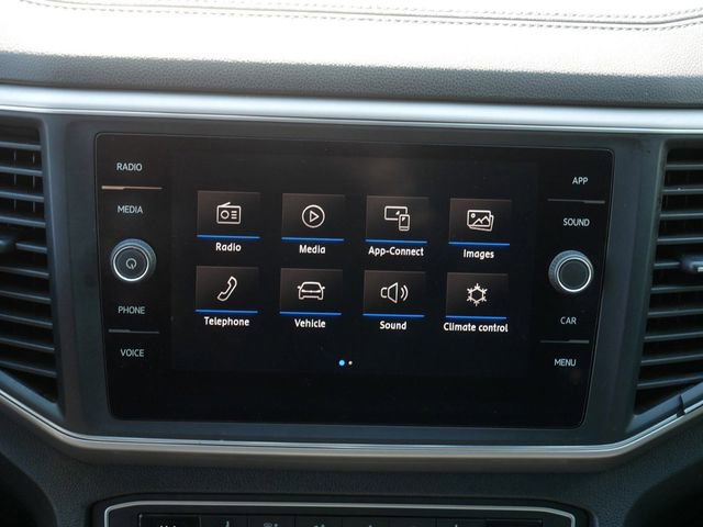 Used 2019 Volkswagen Atlas SE w/ Towing Package image 35