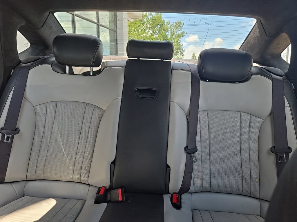 Used 2018 Genesis G80 3.3T Sport AWD/4WD image 37