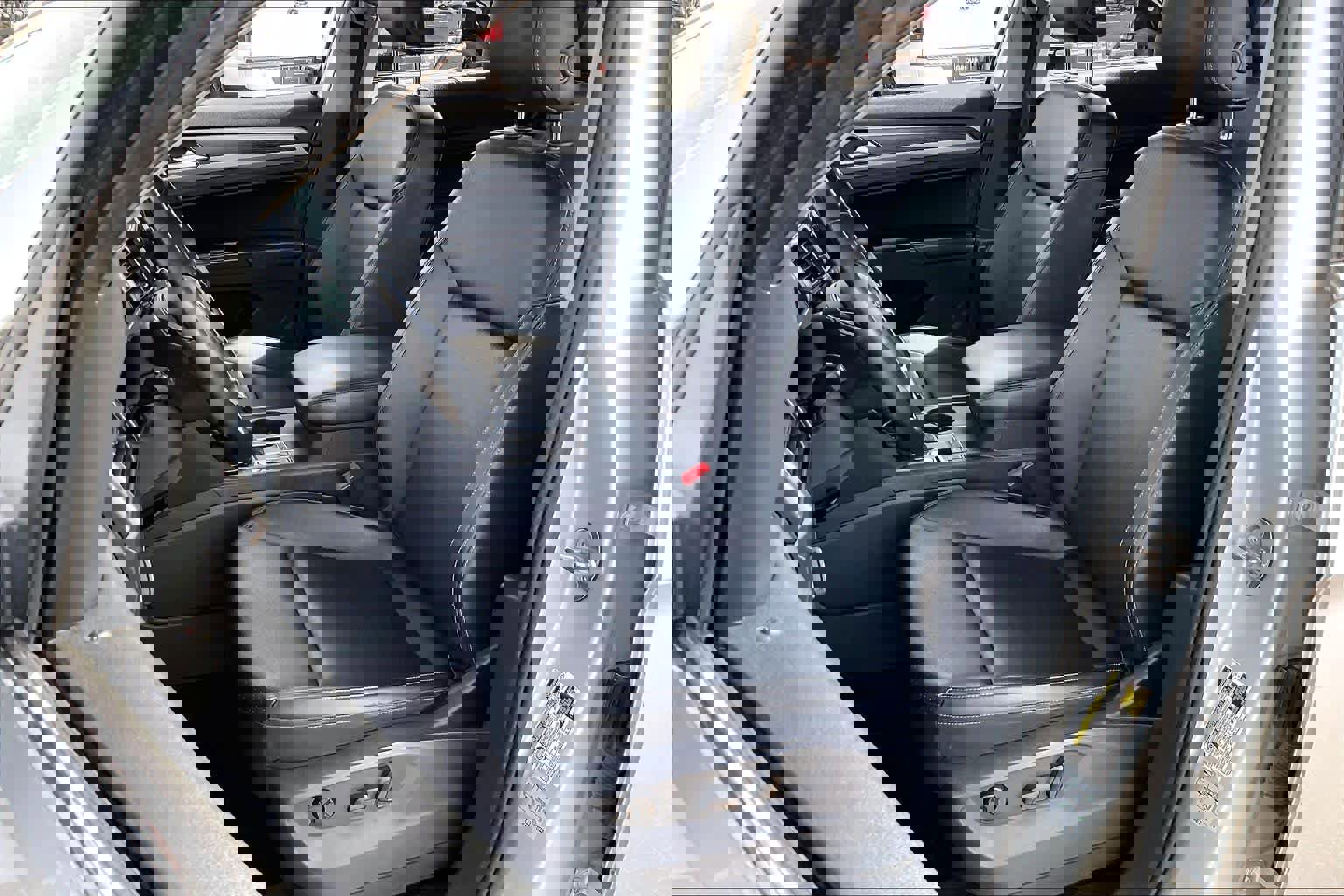 Used 2019 Volkswagen Atlas SE w/ Towing Package image 8