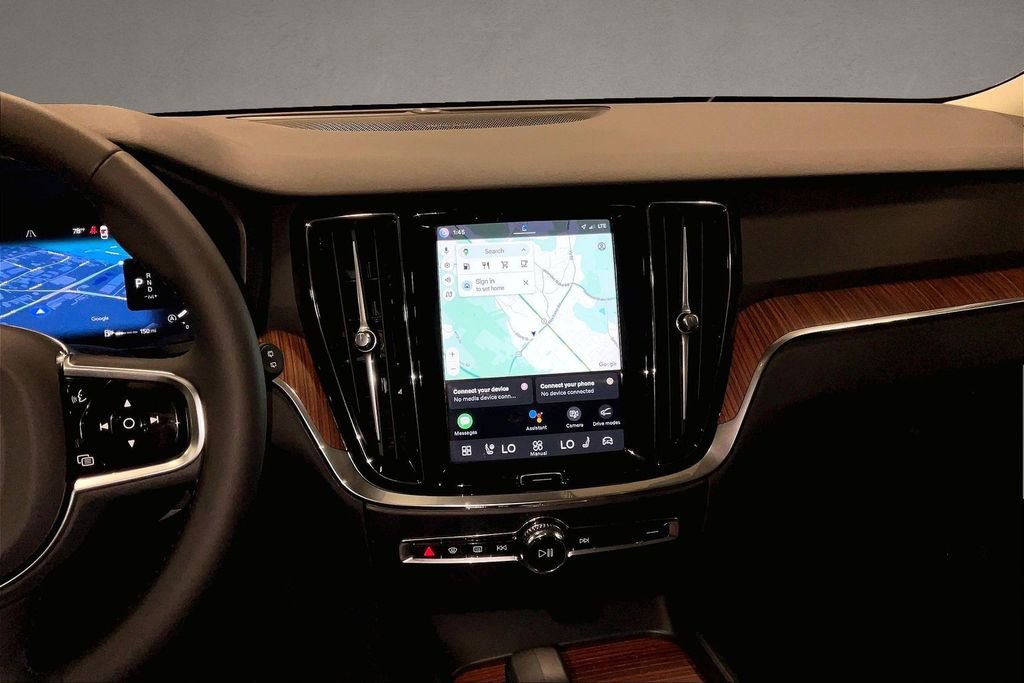 Certified 2024 Volvo V60 B5 Cross Country Plus AWD/4WD image 9