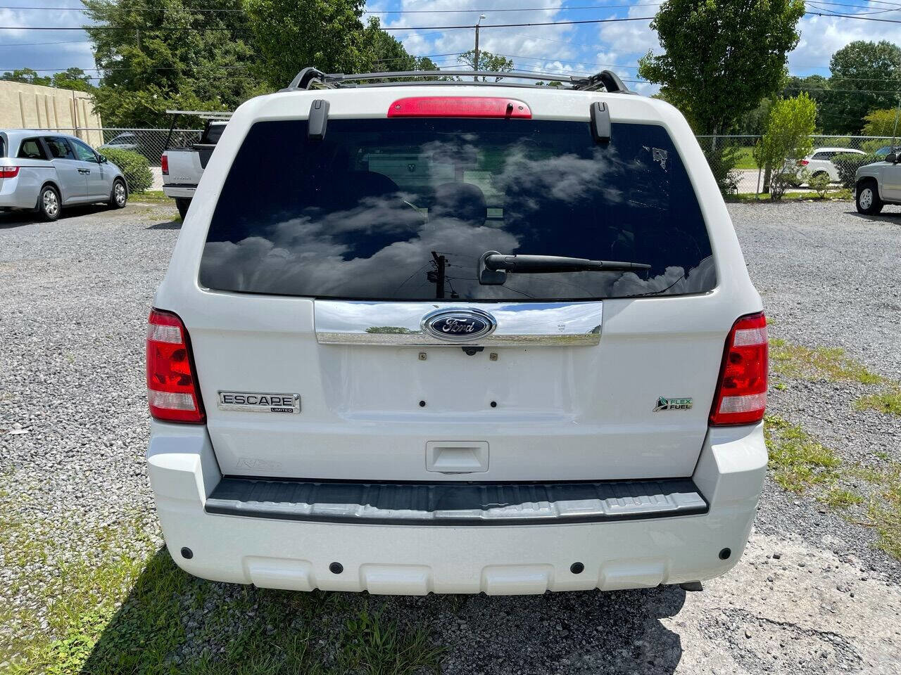 Used 2011 Ford Escape Limited w/ 302A Rapid Spec Order Code image 6